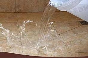 义乌漏水维修 免砸砖防水材料该如何施工